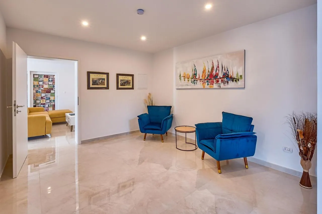 Villa Esarjo With Heated Pool And Sea View Veprinac